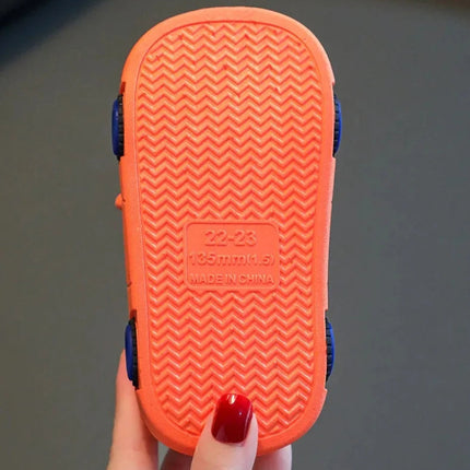 Chaussons de voiture de dessin animé pour enfants